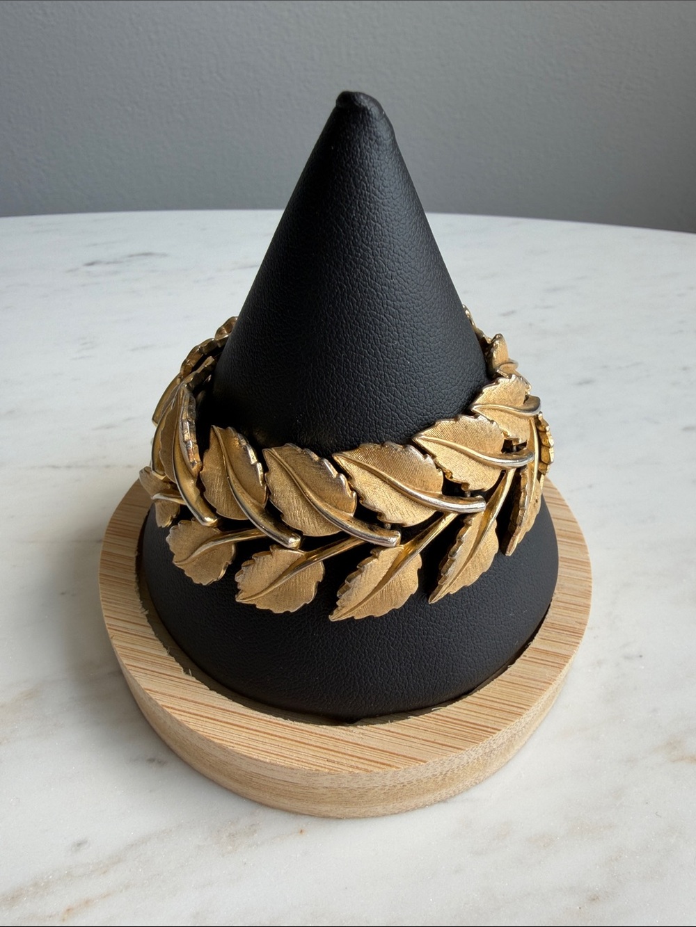 Vintage Gold Leaf Chunky Bracelet
